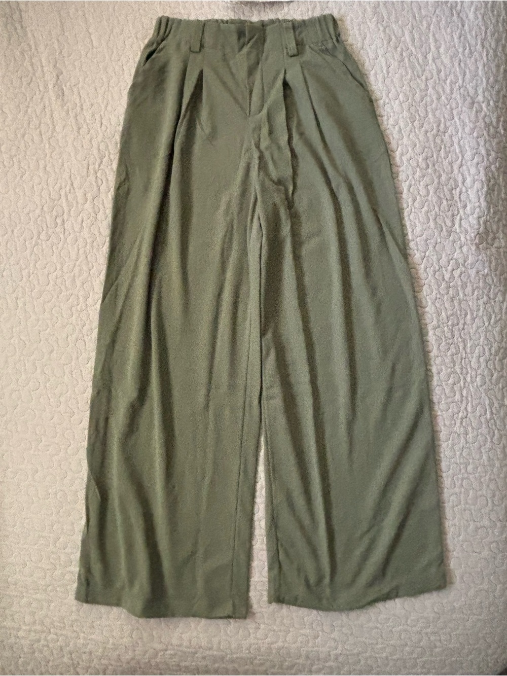 HALARA Olive Wide-Leg High-Waist Pants - Picture 3 of 10